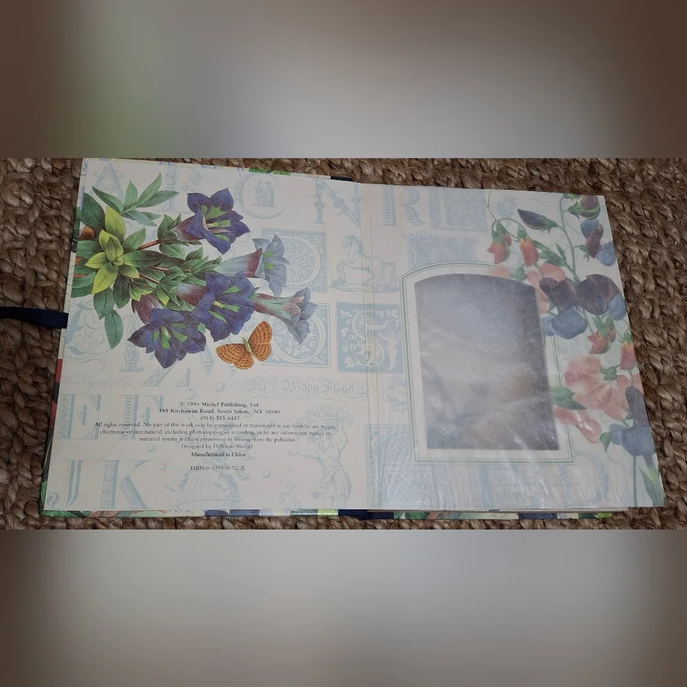 Deborah Michel 1995 Botanical Photo Album Book Retro Classic Vintage Style
